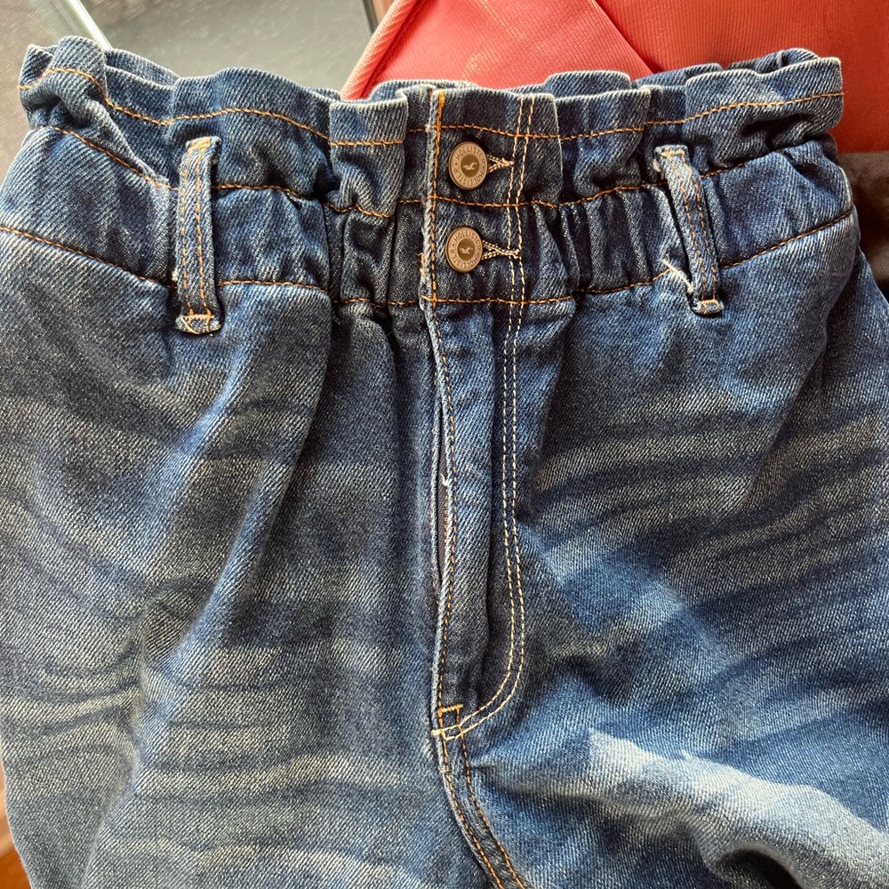 Hollister Mom Jeans